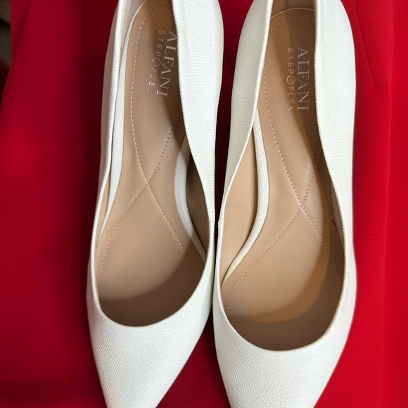 Alfani Women's Elegant White Heels Sz 11 *Never Worn - Picture 1 of 5